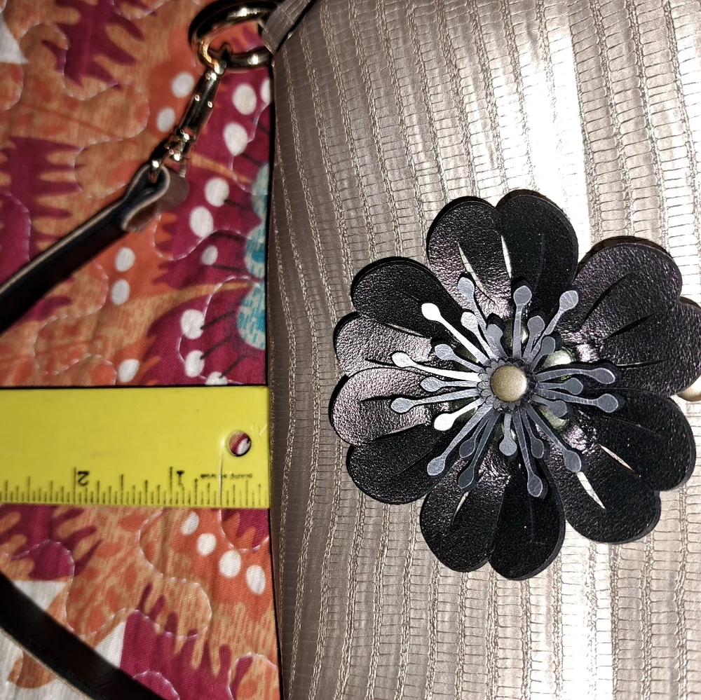 Mohop wristlet - Picture 4 of 5